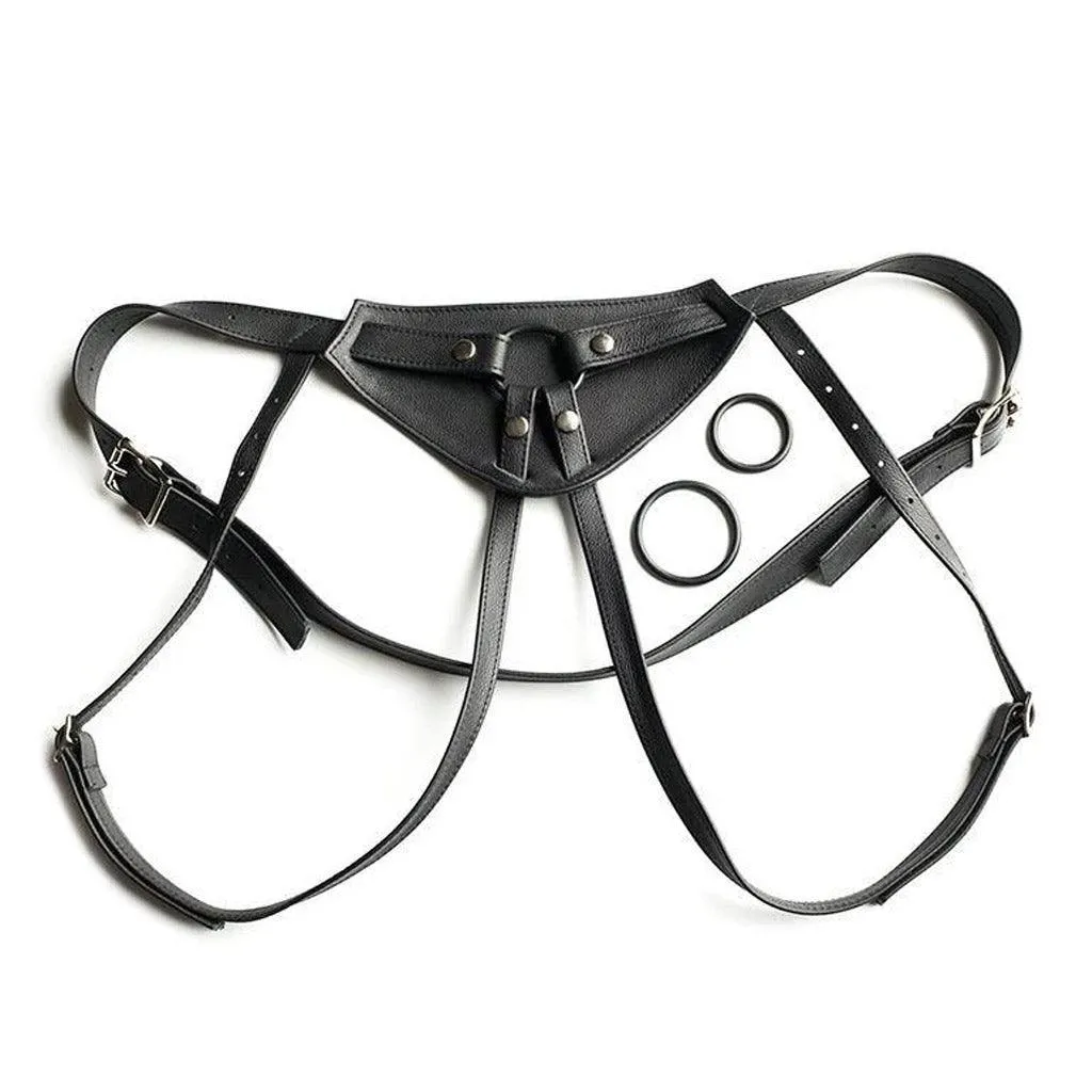 Full Curves Leather Strapon Harness